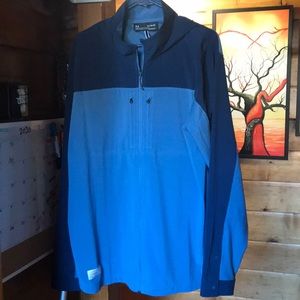 Under Armour XL windbreaker light blue size XL